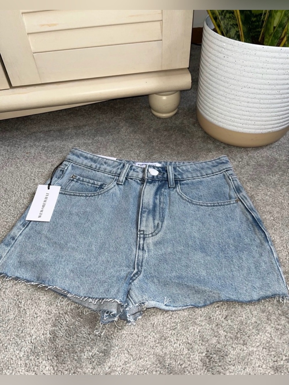 NWT We Wore What Denim
Jean Short 24